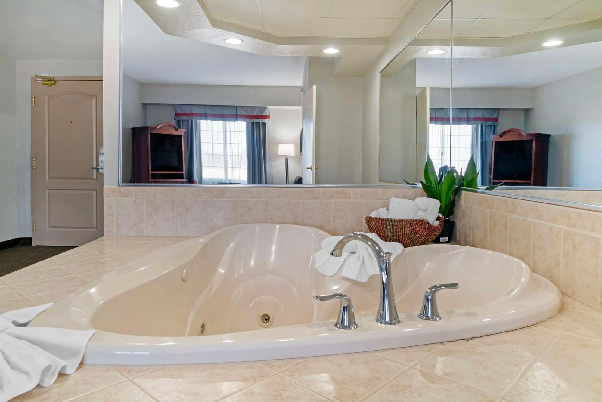Best Western Executive Inn & Suites Grand Rapids Kültér fotó