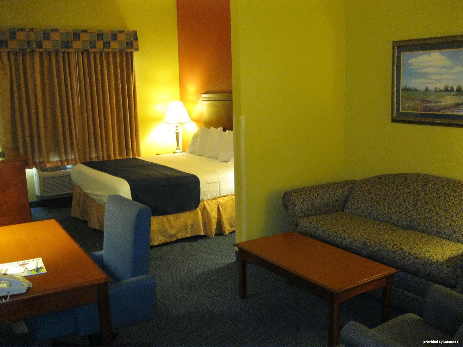 Best Western Executive Inn & Suites Grand Rapids Szoba fotó